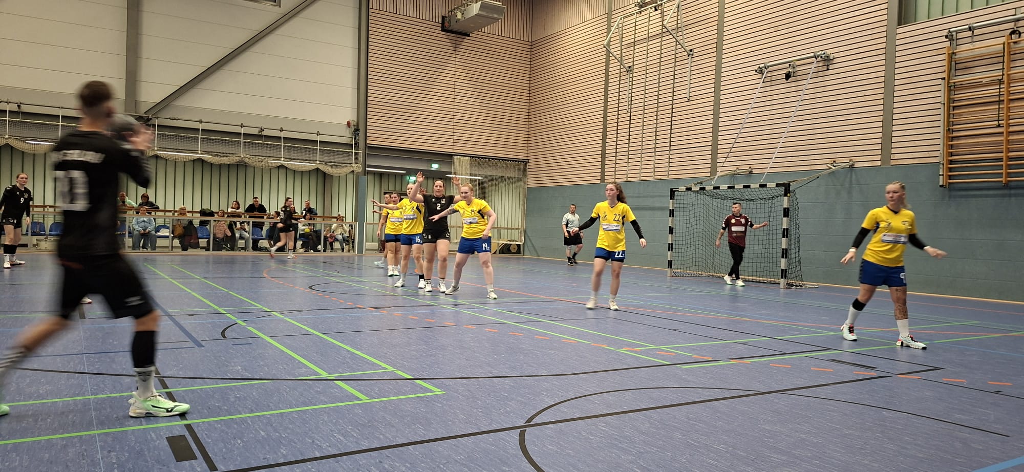 TSG Lübbenau Frauenmannschaft – Ein spannendes Derby endet Unentschieden